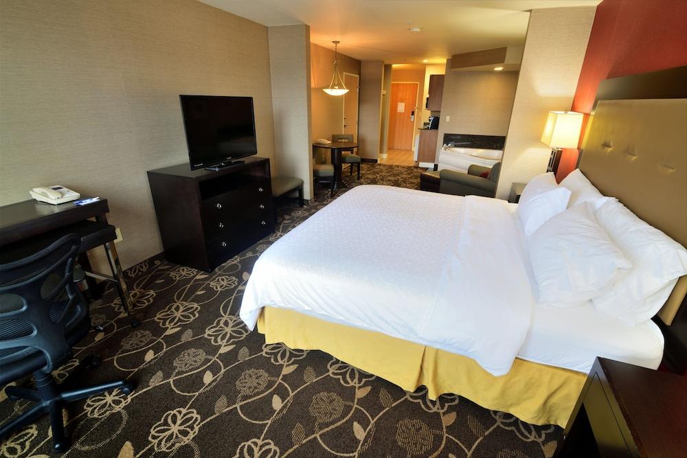 Holiday Inn Express Hotel & Suites Idaho Falls, An Ihg Hotel Exterior photo